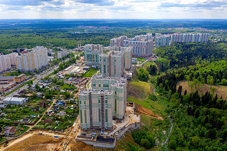 Изумрудные холмы